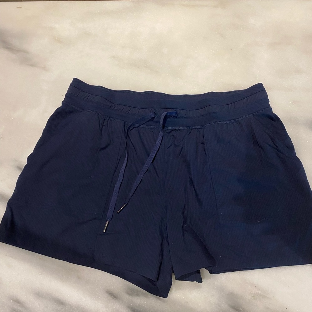 Lululemon dance studio shorts